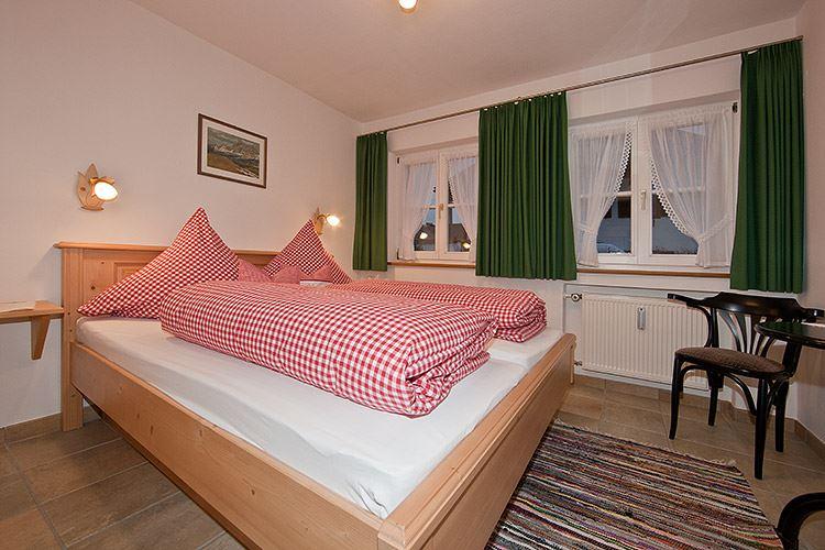 Ferienwohnung Enzian Schlafzimmer