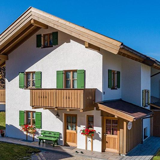 Ferienhaus Mittenwald 4erspitzblick Außenansicht