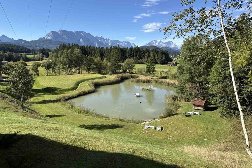 Weiher in Bärnbichl Krün